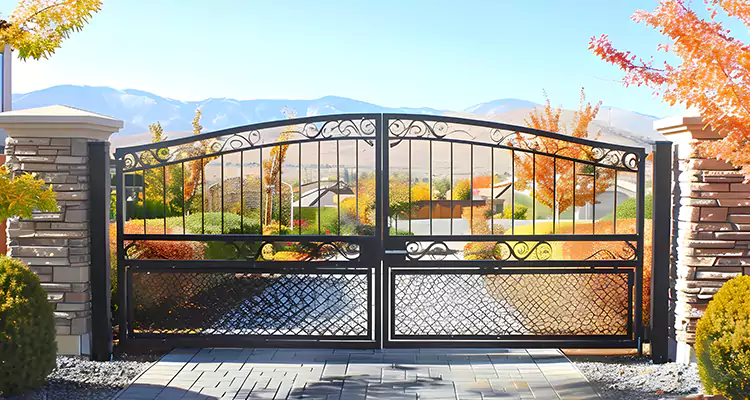 Automatic Gate Repair Cost in DeBary, FL
