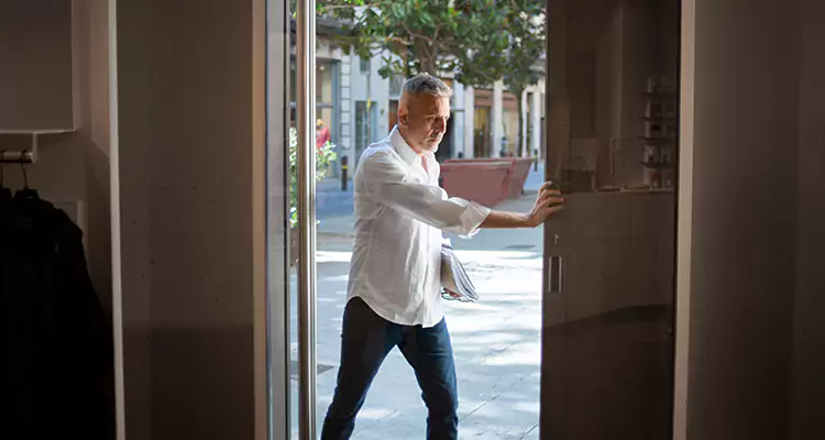 Reliable Pella Patio Door Repair Services for Opening Issues in DeBary, FL