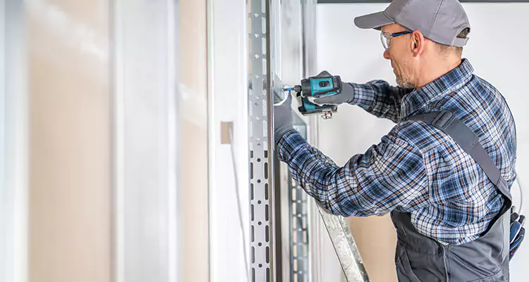 Sliding Patio Door Handle Repair in DeBary, FL